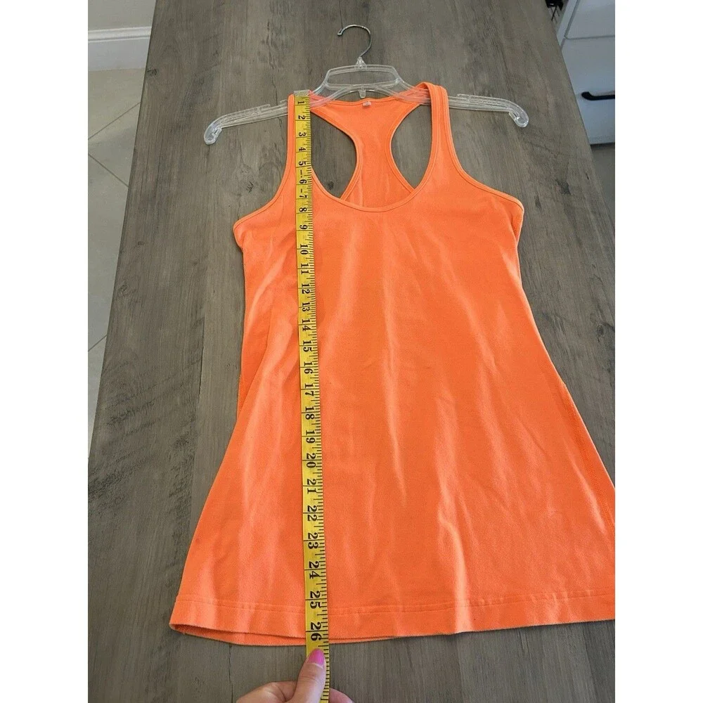 Lululemon swiftly tech racerback tank top 2.0 Size 6 Orange